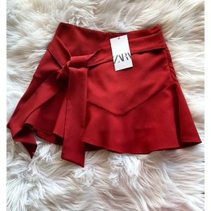 NWT Zara Red Ruffle Mini Skort